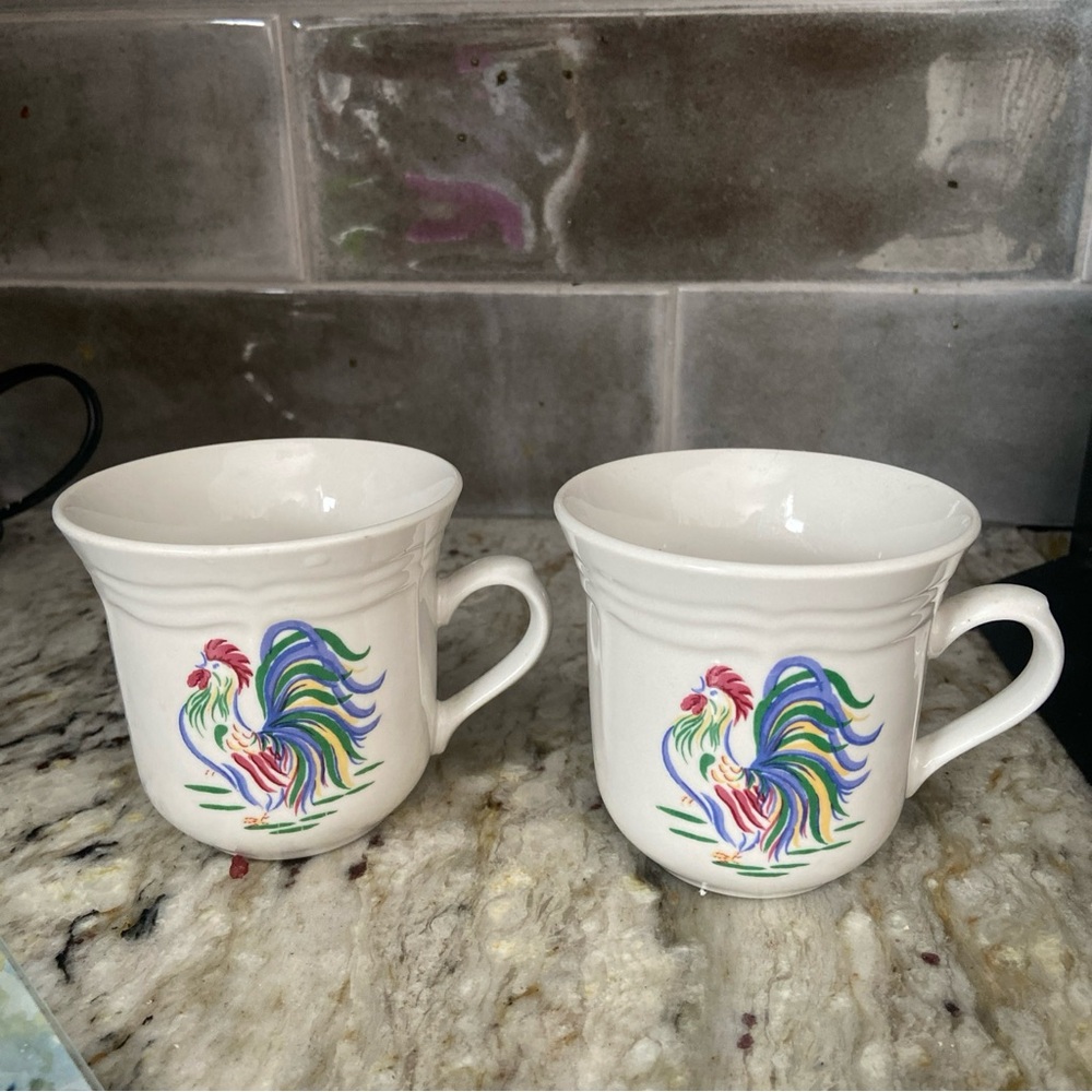 Vintage Century Stoneware SUNRISE ROOSTER Coffee Mug Tea Cup set of 2